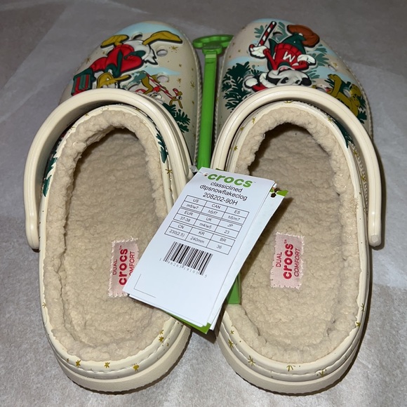 (M5/W7) Mickey Mouse and Friends Holiday Clogs for Adults by Crocs UNISE… - Picture 9 of 13